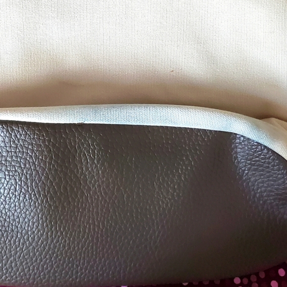 Unique Hello Kitty Tote - Picture 6 of 9